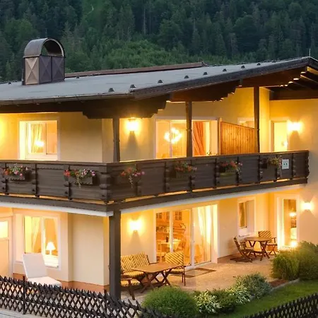Karwendelblick Apartmán *